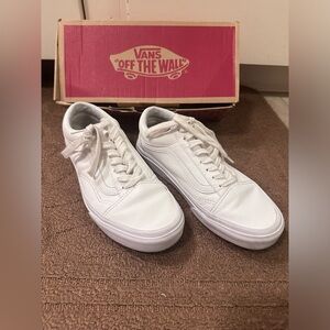 Vans Classic Tumble Old Skool Truewhite Leather shoes size 8 women’s